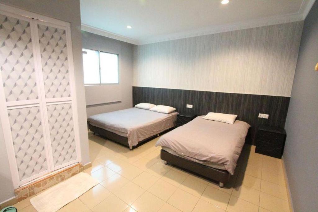Hotel Station 18 2*