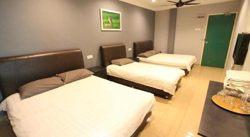 Hotel Station 18 2*